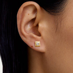 Unlock 18K Square Diamond Gold Earring