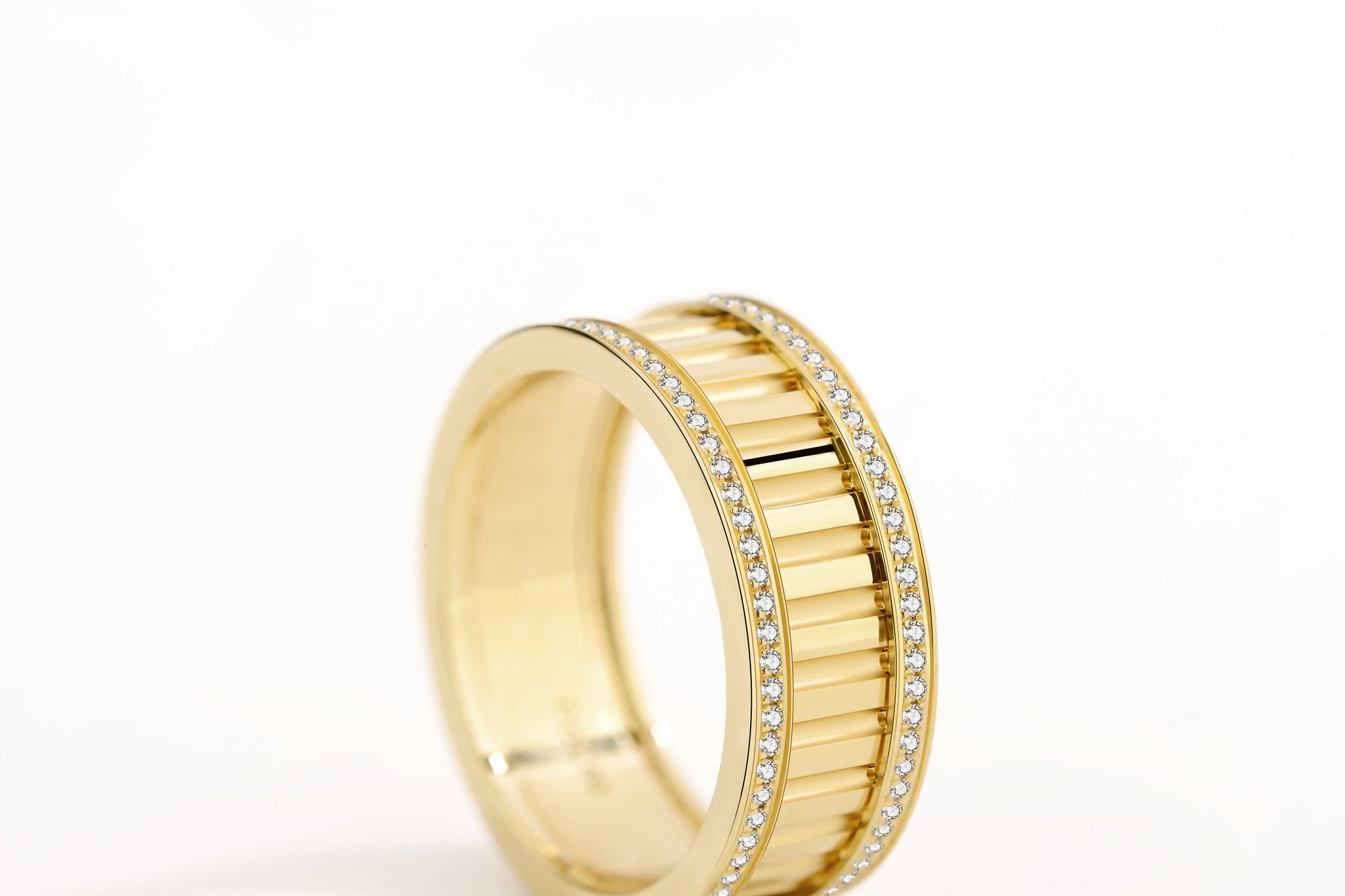 Unlock Marks-18K Wide Diamond U-shape Gold Ring
