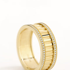 Unlock Marks 18K Stripe Diamond Gold Signature Ring