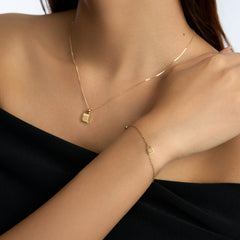 Moment 18K Lock Personalized Letter Bracelet