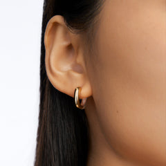 Essential Silver Dual-Tone Square-Round Earring