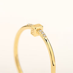 Unlock 18K Block Diamonds Ring