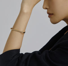 Unlock 18K Edge Bangle