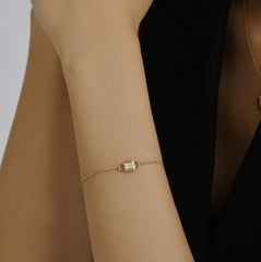 Unlock 18K Diamond Lock Gold Bracelet