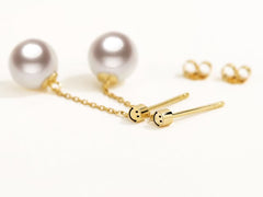 SMILEY 18K Akoya Gold Earring