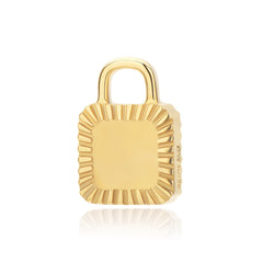 Moment 18K Unlock Energy Charm