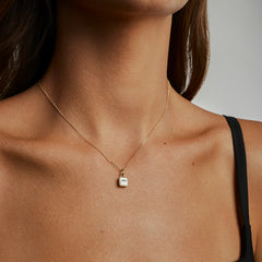Lokki Gold Mother-of-Pearl Diamond Necklace