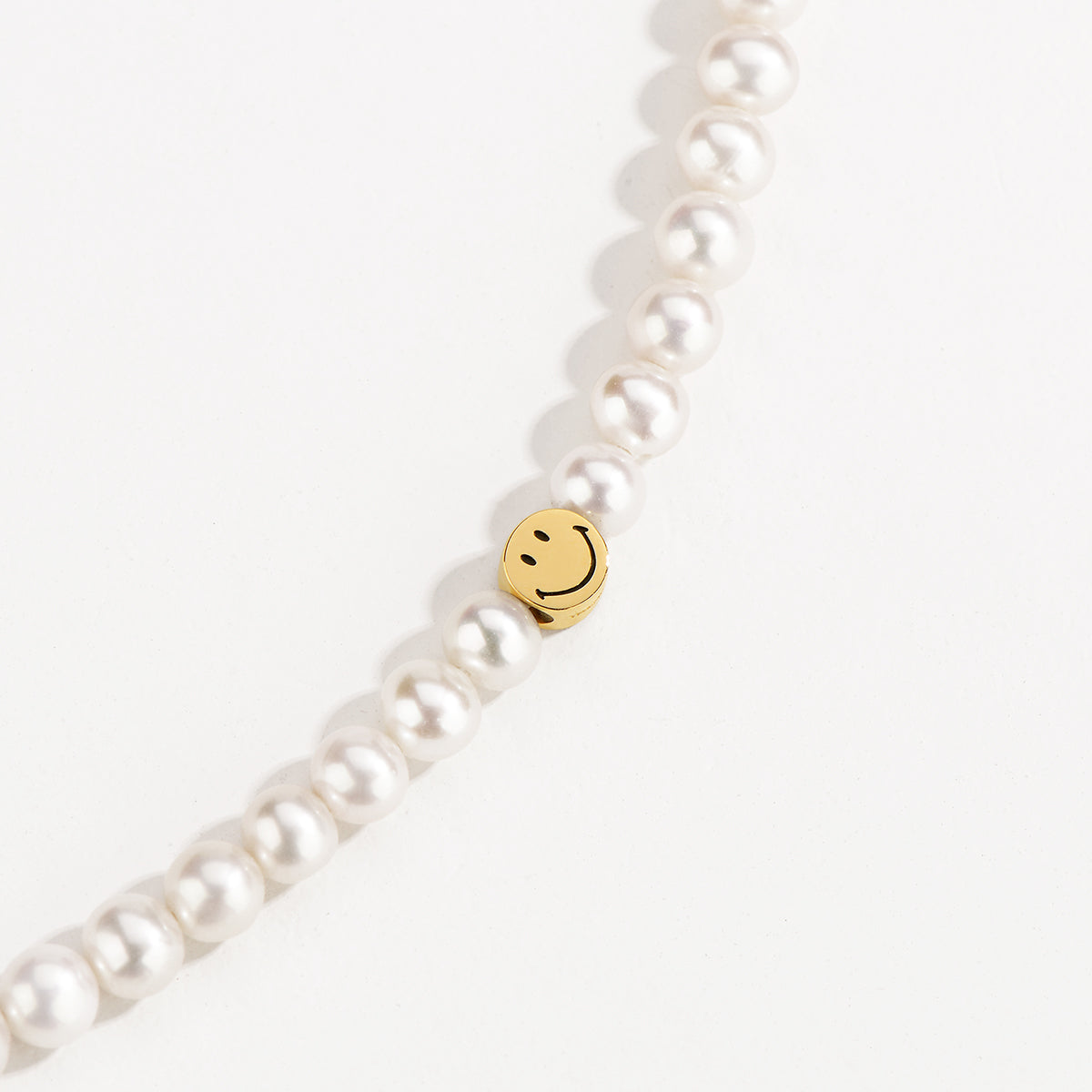 Smiley pearl necklace (smile pearl necklace) Yk necklace assure quality