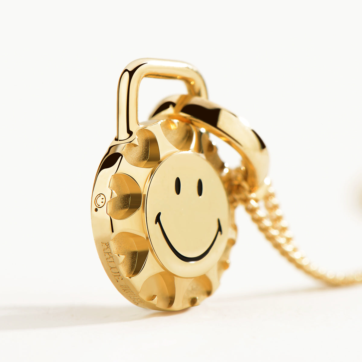 KKLUExSMILEY® Smiley Sunshine Gold Necklace