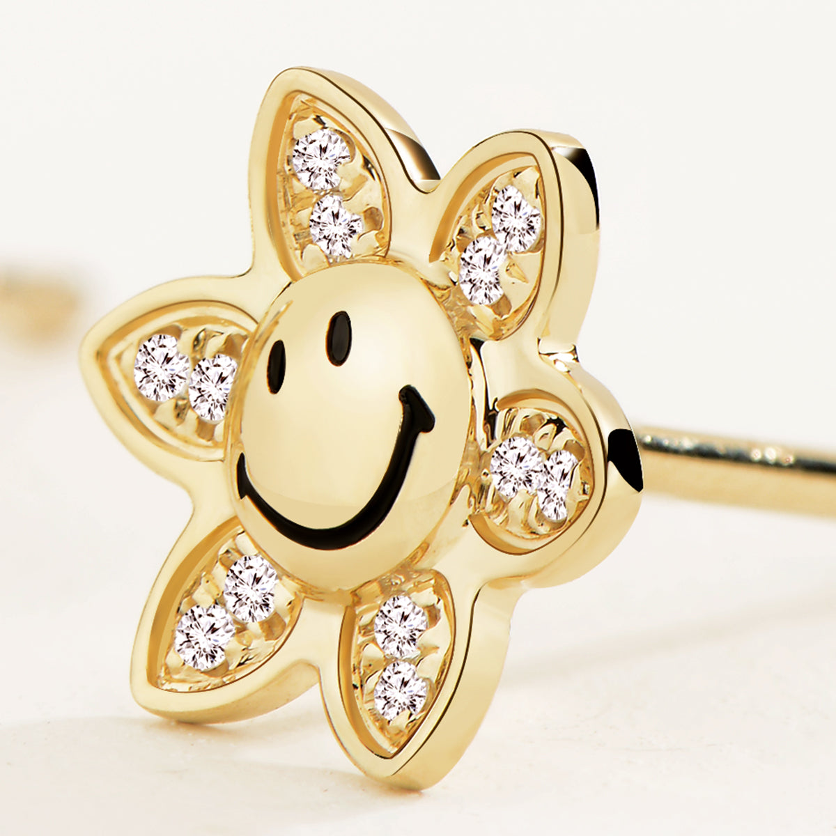 KKLUExSMILEY® Smiley Sunflower Diamond Gold Earrings