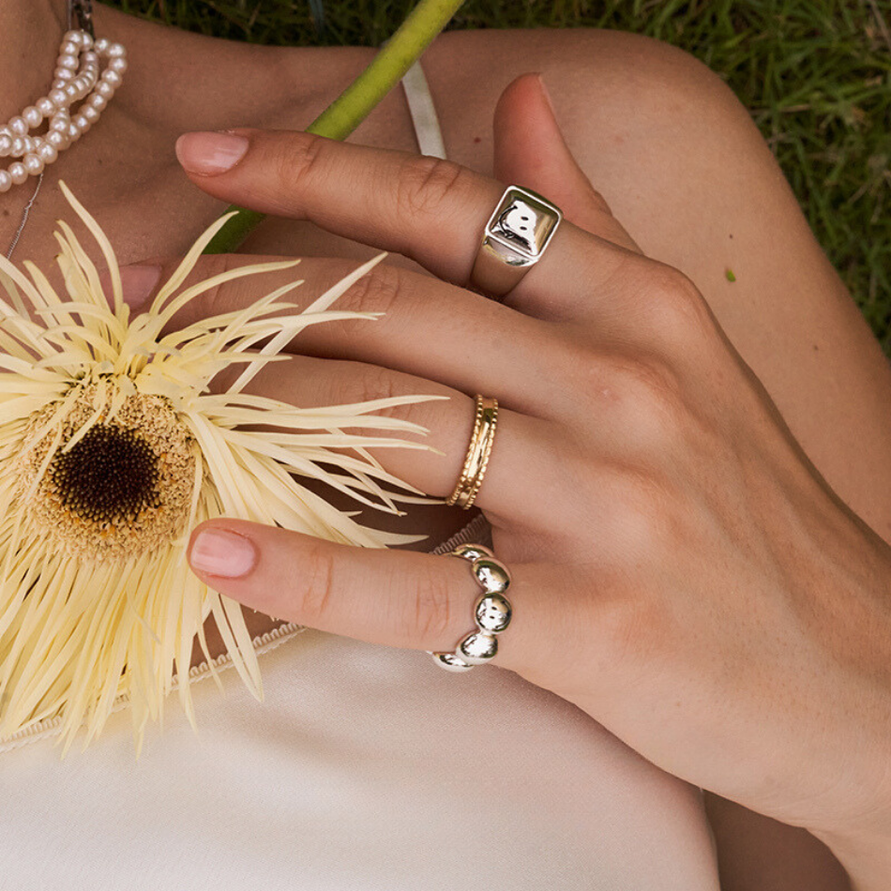 Smiley Silver Cushion Ring