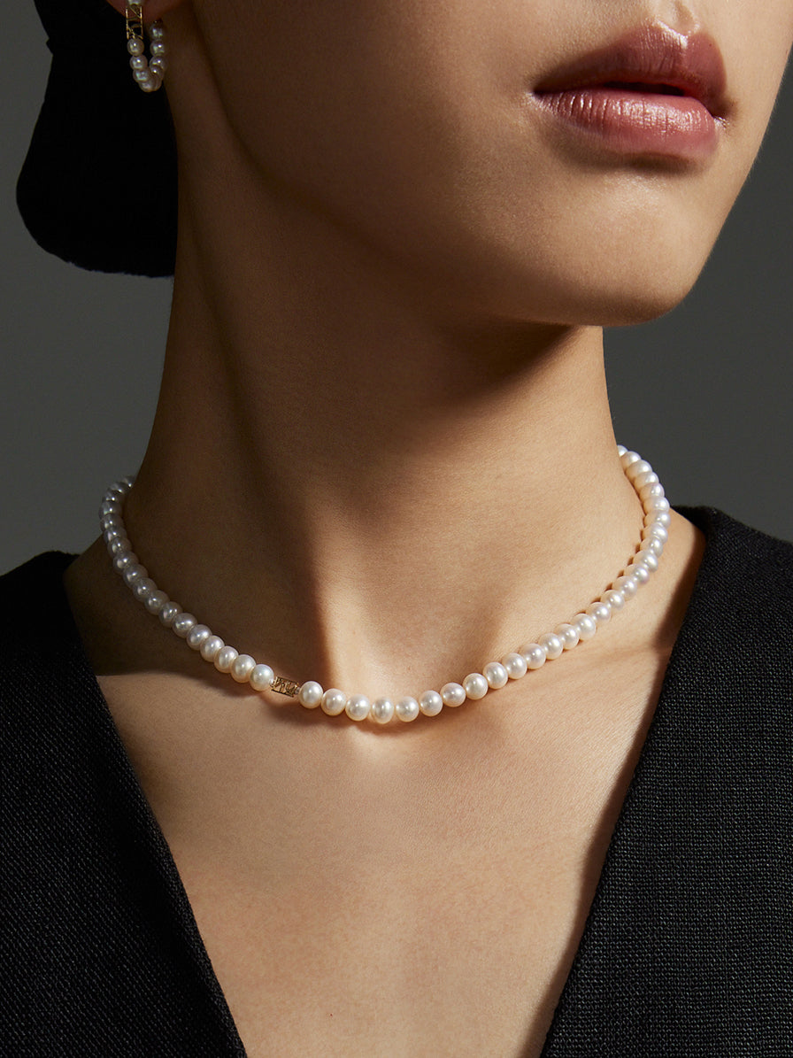 SOL Collection - 40cm Pearl Choker