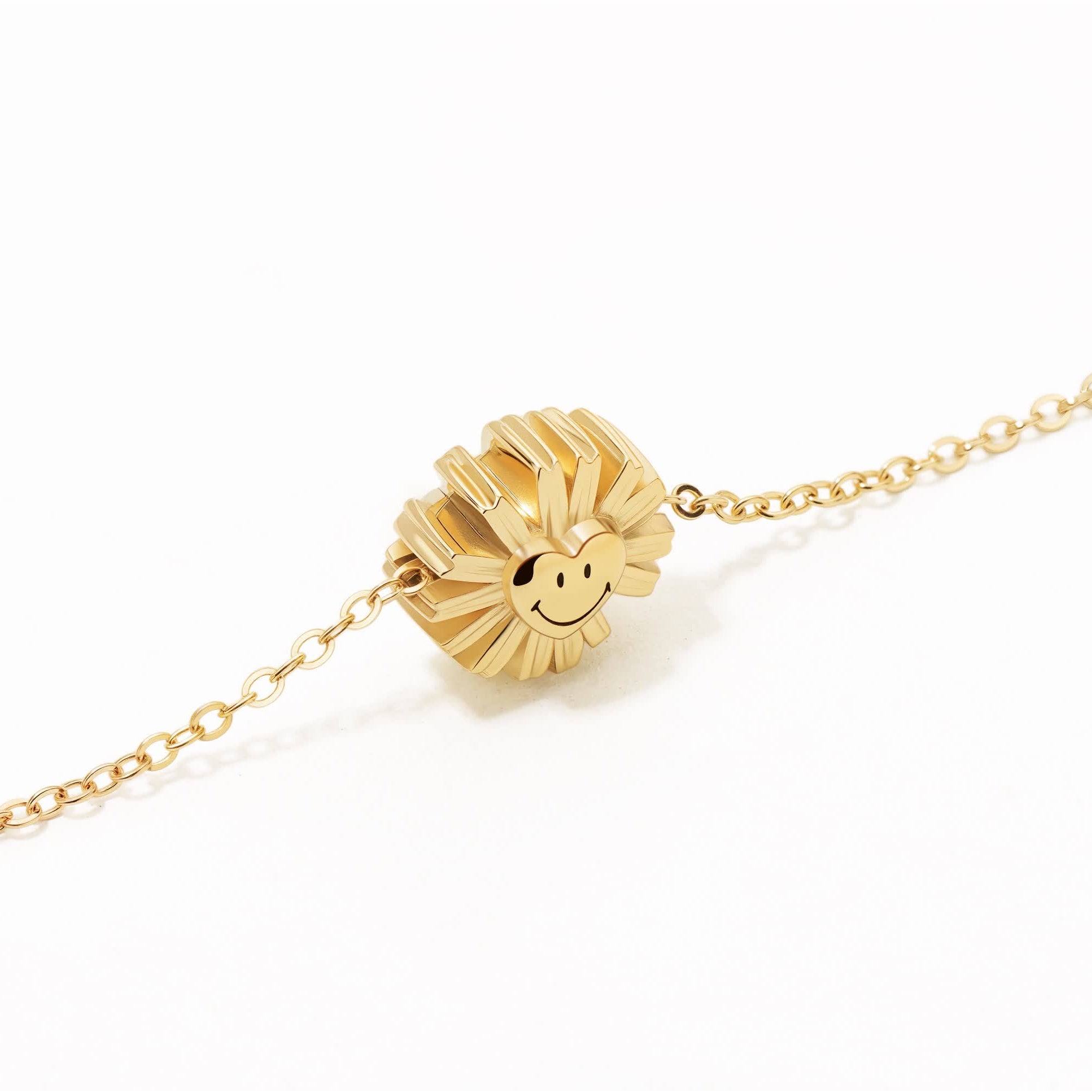 ★daisy★♡14kgf Smiley® Daisy Heart 14K Gold Sliding Necklace – KKLUE