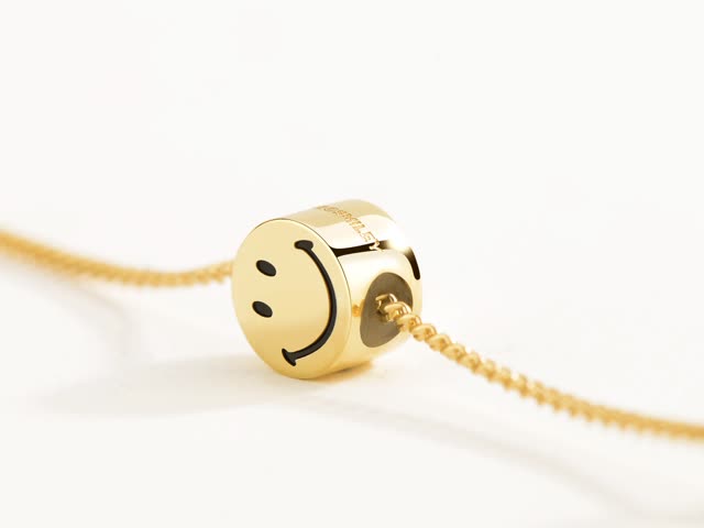 Smiley-18K Cuban Chain Necklace