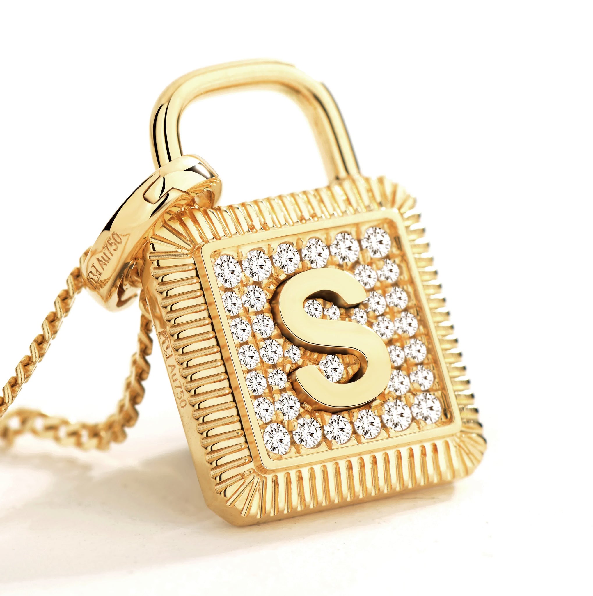 Unlock-18K Diamond Lock Personalized Gold Pendant