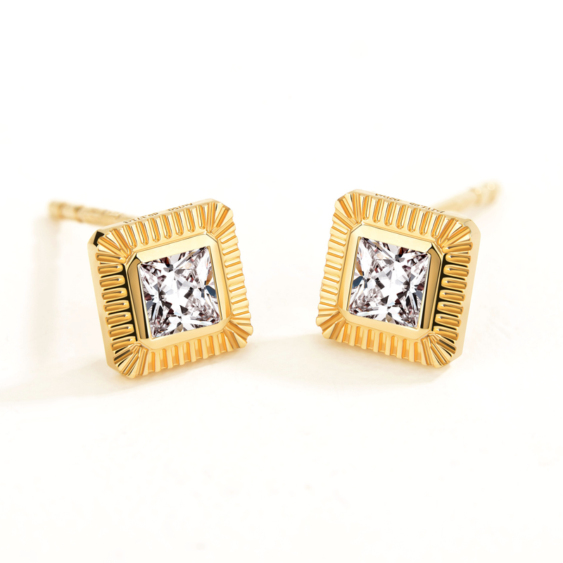 Unlock-18K Square Diamond Gold Earring