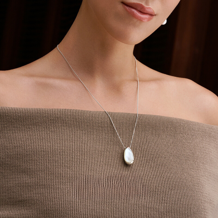 Smiley Silver Energy Stone Waterdrop Necklace